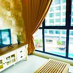 Netflix# Conezion Ioi Resort City By Salaam Suites